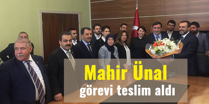 MAHİR ÜNAL GÖREVİ TESLİM ALDI