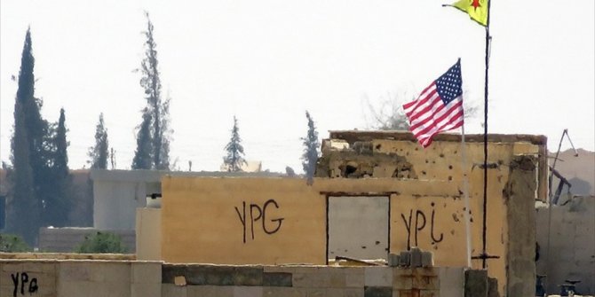 ABD’DEN PYD/PKK’YA SİLAH VE ARAÇ SEVKİYATI