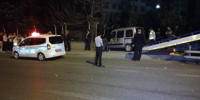 BÖYLE KAZA GÖRÜLMEDİ; 1 ÖLÜ, 3 YARALI