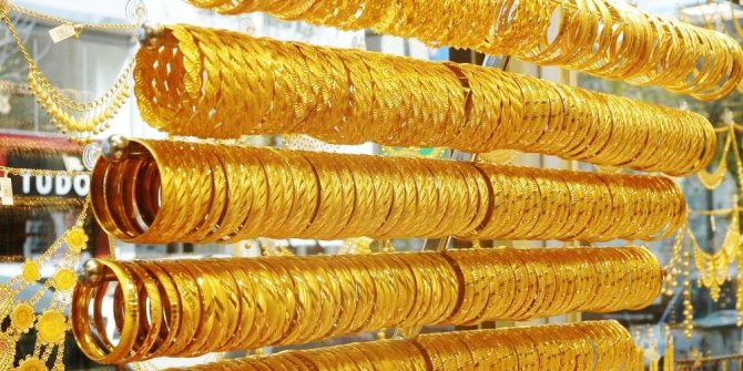 ALTIN NE KADAR OLDU?