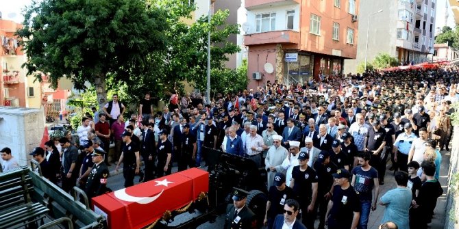 BİNBAŞI KORAY ONAY’A AĞLATAN VEDA