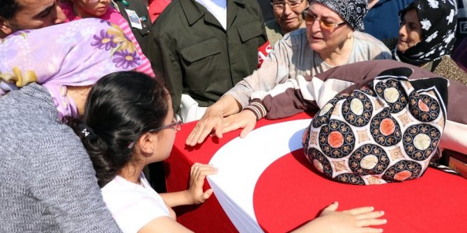 BAŞÇAVUŞ FEVZİ KIRAL GÖZYAŞLARI İLE UĞURLANDI