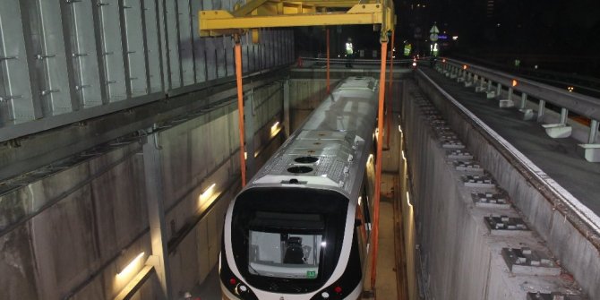 İSTANBUL’DA YENİ DÖNEM: RAYLARA İNDİRİLMEYE BAŞLANDI