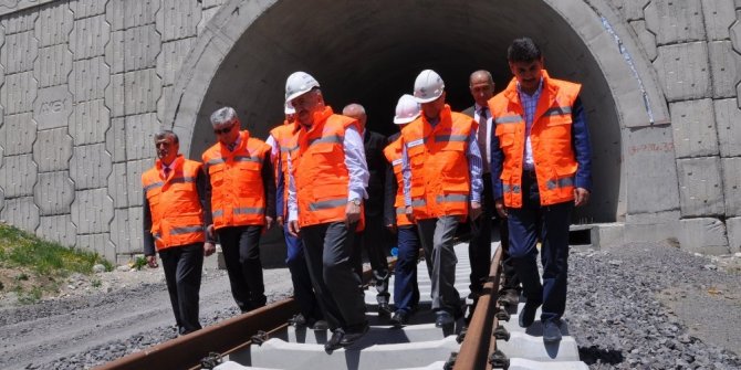 BAKÜ-TİFLİS-KARS HATTININ TÜRKİYE AYAĞI BİTTİ BİTECEK!