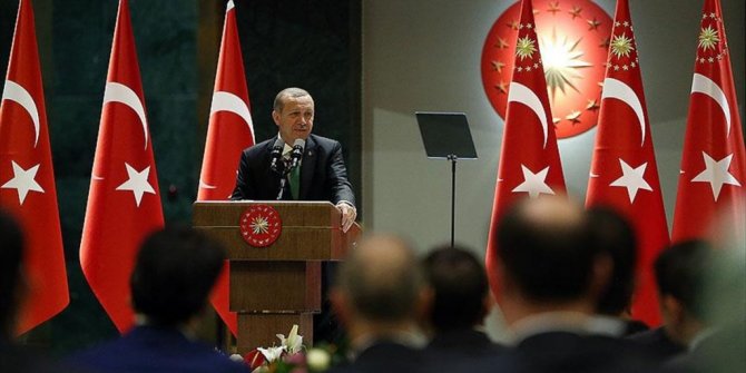 ERDOĞAN CUMHURBAŞKANLIĞI PERSONELİYLE İFTAR YAPTI