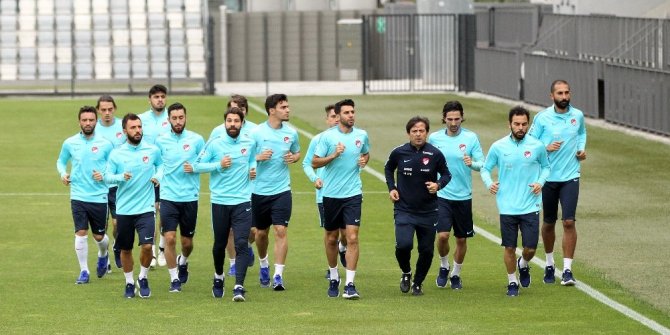 MİLLİ TAKIM’DA KOSOVA MESAİSİ BAŞLADI