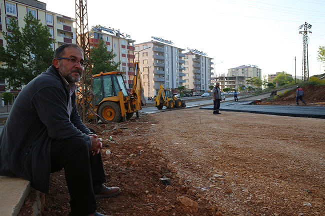 AFŞİN ASFALTLANIYOR