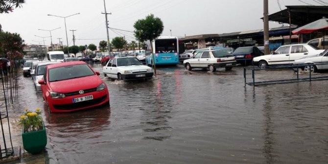 15 DAKİKA YAĞMASI YETTİ