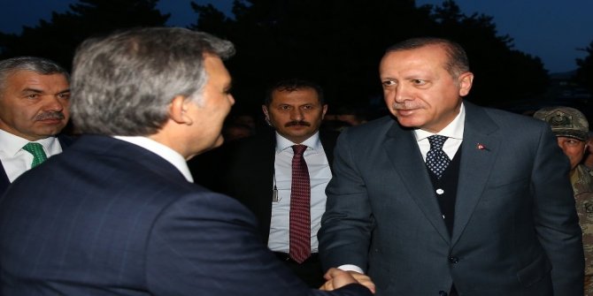 CUMHURBAŞKANI ERDOĞAN İLE ABDULLAH GÜL YAN YANA