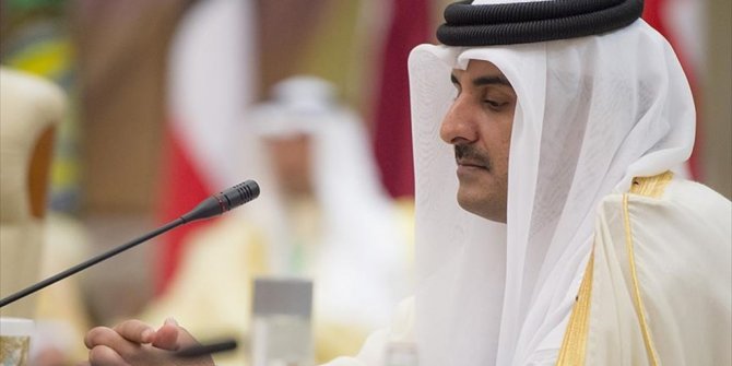 'KATAR EMİRİ ABLUKA ALTINDAYKEN ÜLKESİNDEN AYRILMAYACAK'