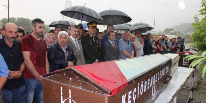 ŞEHİT AİLESİNİ YIKAN KAZA