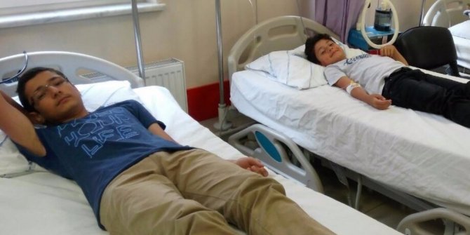 ÇOCUKLAR PİZZADAN HASTANELİK OLDU