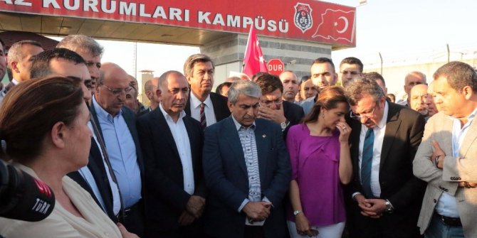 ENİS BERBEROĞLU, MALTEPE CEZAEVİNE KONULDU