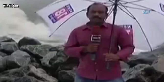 SPİKERE CANLI YAYINDA DALGA SÜRPRİZİ