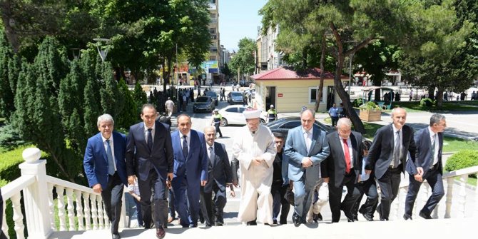 DİYANET İŞLERİ BAŞKANI GÖRMEZ KAHRAMANMARAŞ'TA