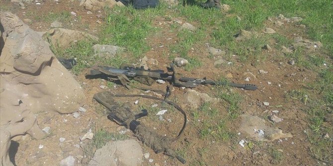 HAKKARİ'DE KESKİN NİŞANCI TÜFEĞİ ELE GEÇİRİLDİ