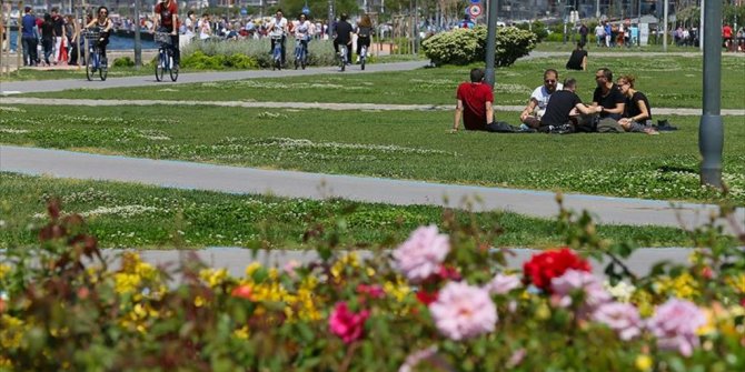 BAYRAMDA HAVALAR ISINIYOR