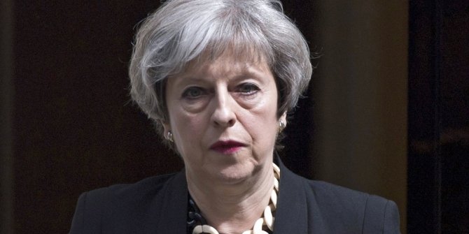 İNGİLTERE BAŞBAKANI MAY ÖZÜR DİLEDİ