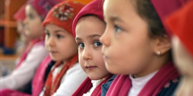 AVUSTURYA, İSLAMİ ANAOKULLARI İSTEMİYOR