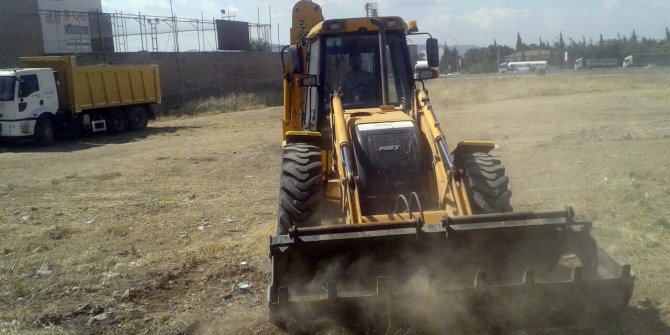 BÜYÜKŞEHİR ÇEVRE TEMİZLİĞİNE BAŞLADI