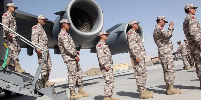 TÜRK ASKERLERİNDEN OLUŞAN İKİNCİ GRUP DOHA'YA ULAŞTI