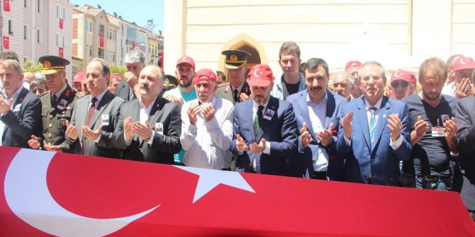 SAMSUN ŞEHİDİNİ UĞURLADI