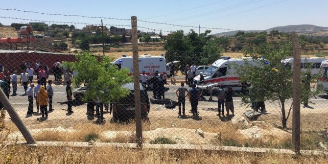 GAZİANTEP’TE FECİ KAZA: 2 ÖLÜ, 8 YARALI