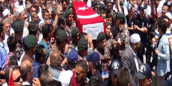 ŞEHİT POLİS SON YOLCULUĞUNA UĞURLANDI