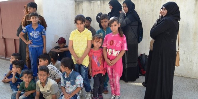 45 KAÇAK GÖÇMEN KURTARILDI