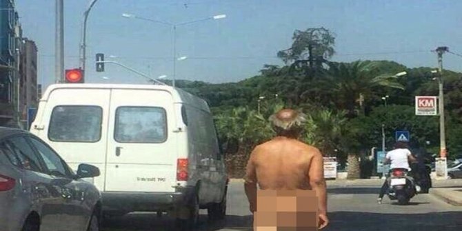 SICAKLAR DELİRTTİ: ÇIRILÇIPLAK SOYUNDU