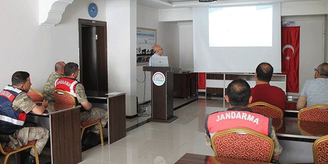 GÖKSUNDA HAYVAN SEVKİ KONTROLLERİ KONULU EĞİTİM DÜZENLENDİ