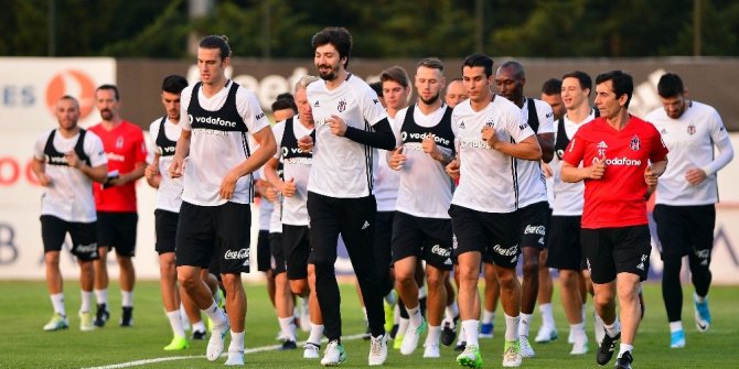 BEŞİKTAŞ TOP BAŞI YAPTI