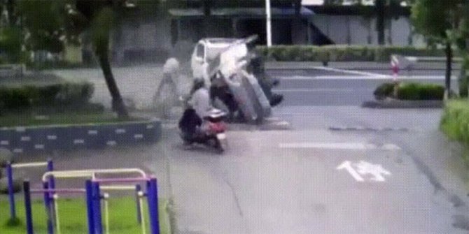 ÖLÜM BÖYLE TEĞET GEÇTİ