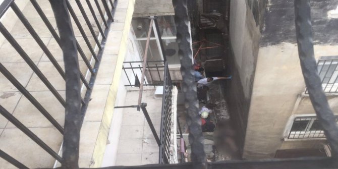 ÜNLÜ RESSAMIN EŞİ 5. KATTAN DÜŞEREK ÖLDÜ