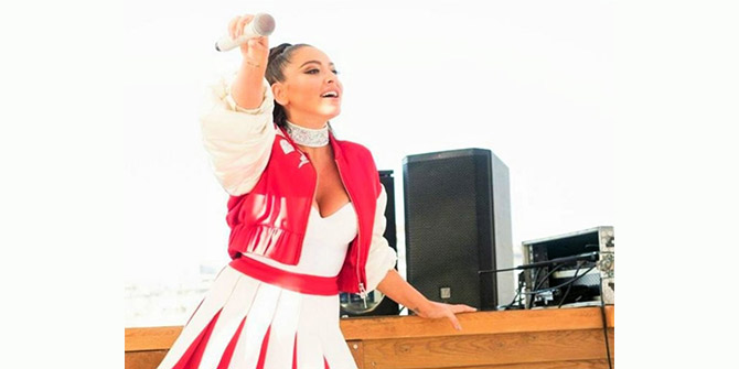 HADİSE YORUMLARI OKUYUP AĞLADI