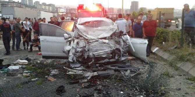 TRABZON’DA FECİ KAZA: 3 ÖLÜ