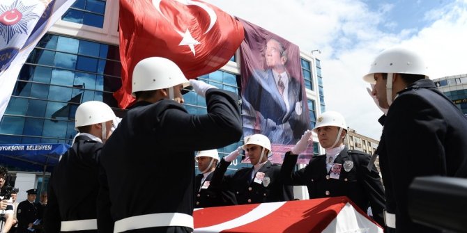 ŞEHİT POLİS MEMLEKETİNE UĞURLANDI