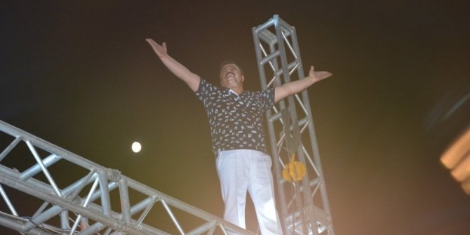 BÜLENT SERTTAŞ COŞUNCA BAKIN NE YAPTI?