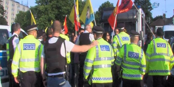 PKK’LILAR LONDRA’DA YOL KESTİ