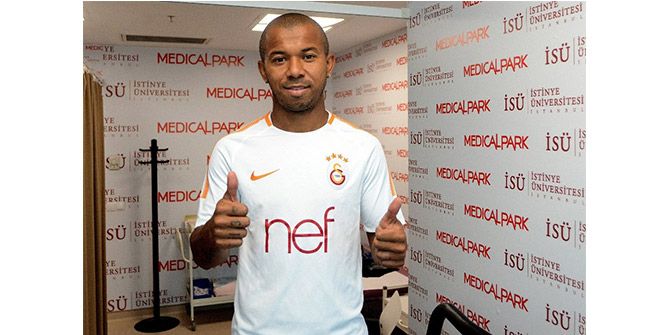 GALATASARAY’IN YENİ TRANSFERİ SAĞLIK KONTROLÜNDEN GEÇTİ