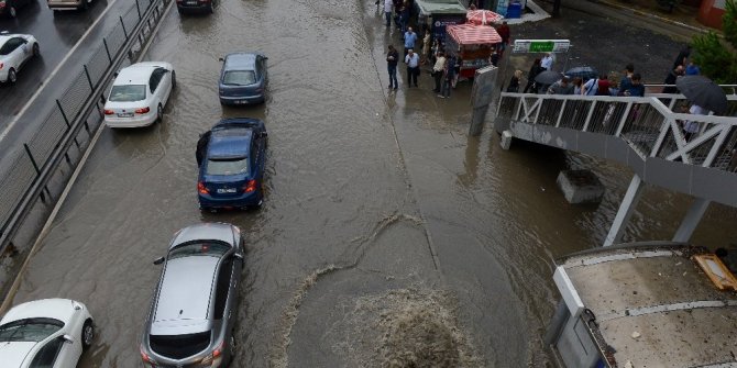 6 BİN 388 PERSONEL SU BASKINLARIYLA MÜCADELE EDİYOR