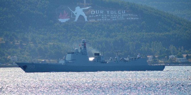 ÇİN SAVAŞ GEMİLERİ BOĞAZ’DAN GEÇTİ