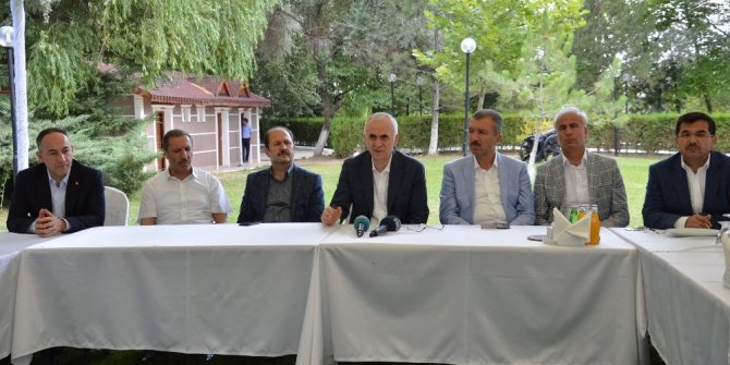 AK PARTİLİ KAYA’DAN ’KONGRE’ AÇIKLAMASI