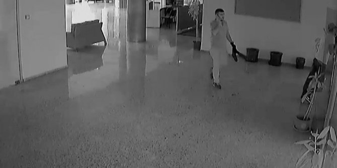 OKULUN BİLGİSAYARLARINI ÇALDILAR