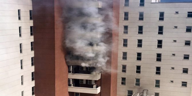 ADLİYEDE YANGIN PANİĞİ