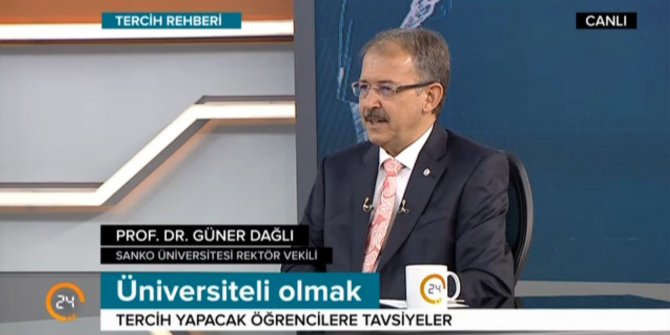 “KOLTUKLARIMIZI EMANET EDECEĞİMİZ AKADEMİSYENLER YETİŞTİRMEK AMACINDAYIZ”