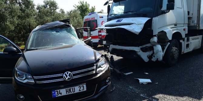 FECİ KAZA: 1 ÖLÜ, 4 YARALI