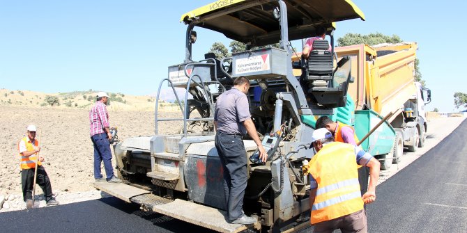 BÜYÜKŞEHİR KÜRTÜL’Ü ASFALTLIYOR!