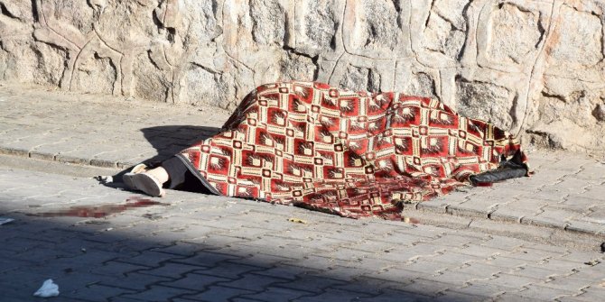 ŞANLIURFA’DA KOCA DEHŞETİ: 2 ÖLÜ