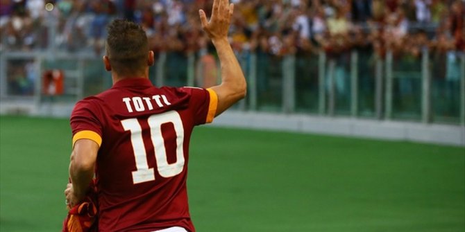 TOTTİ'NİN FORMASI UZAYA GÖNDERİLDİ